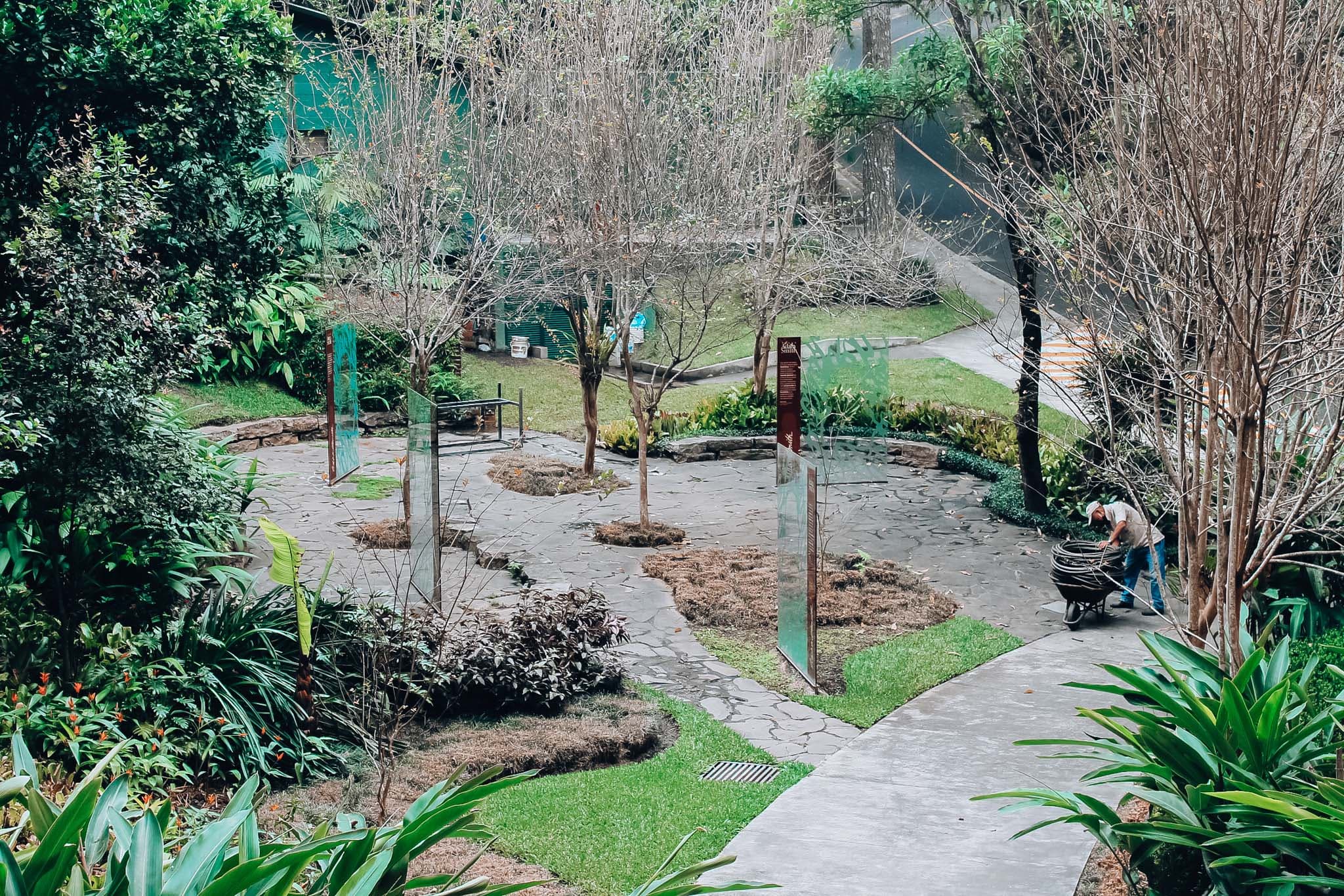 Escuela de Negocios-9